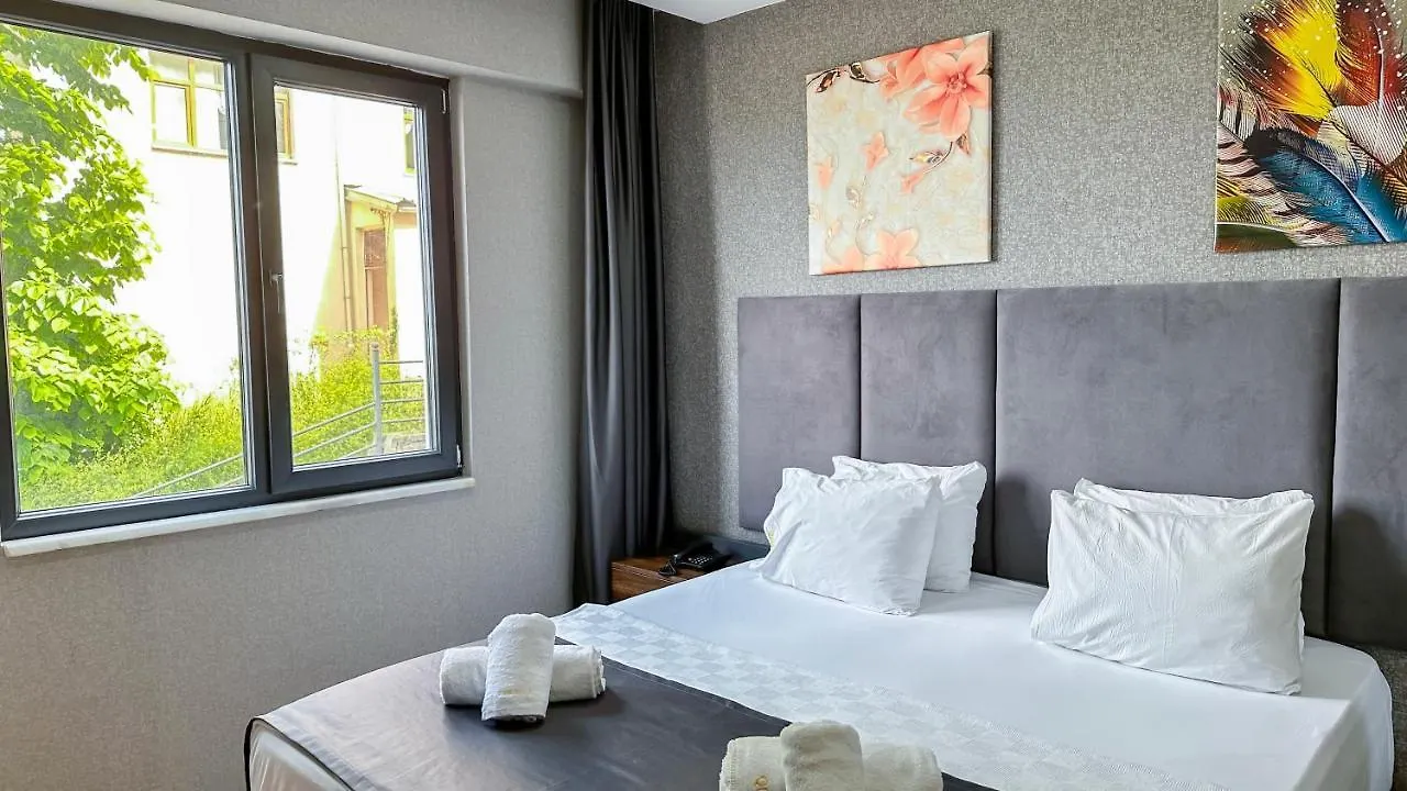 Queen Palace Hotel Trabzon 4*,  Turkey